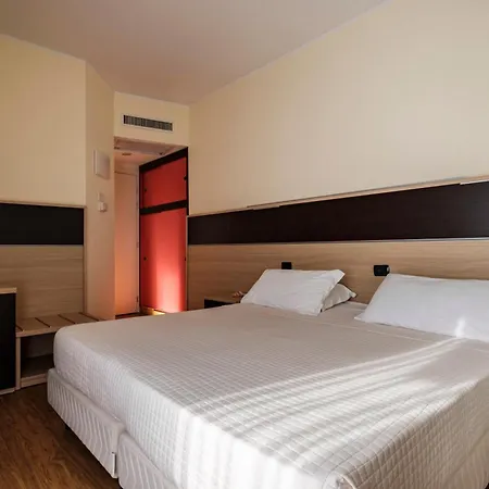 Augustus Hotel Riccione Centro Esterno foto
